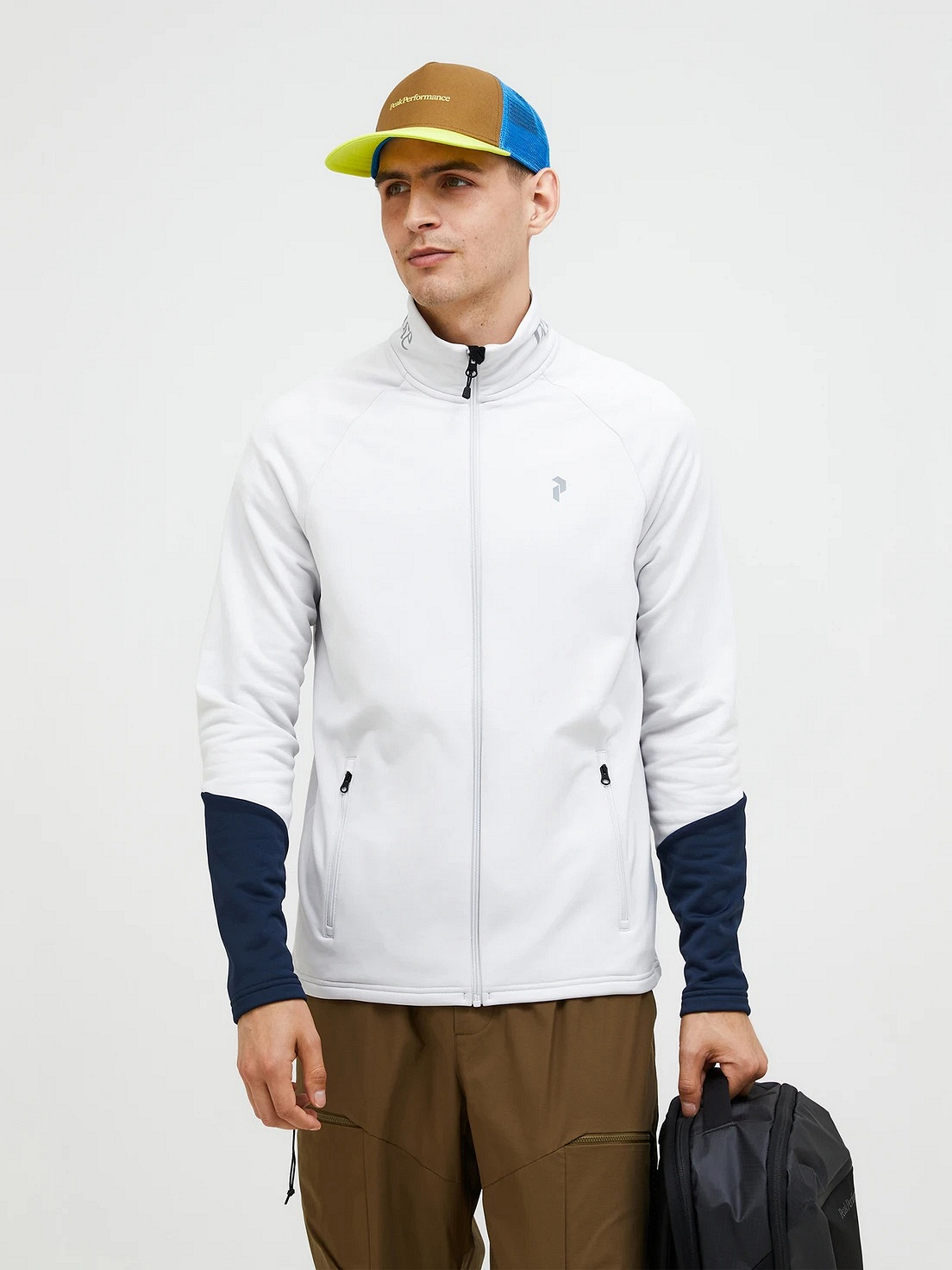 M Rider Essentials Zip Jacket (FW25) - Peak Performance Whistler